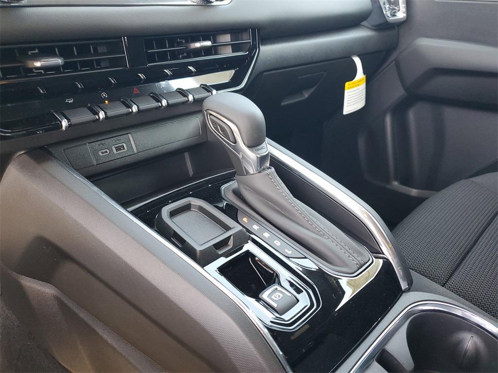 new 2026 GMC Canyon car, priced at $41,121