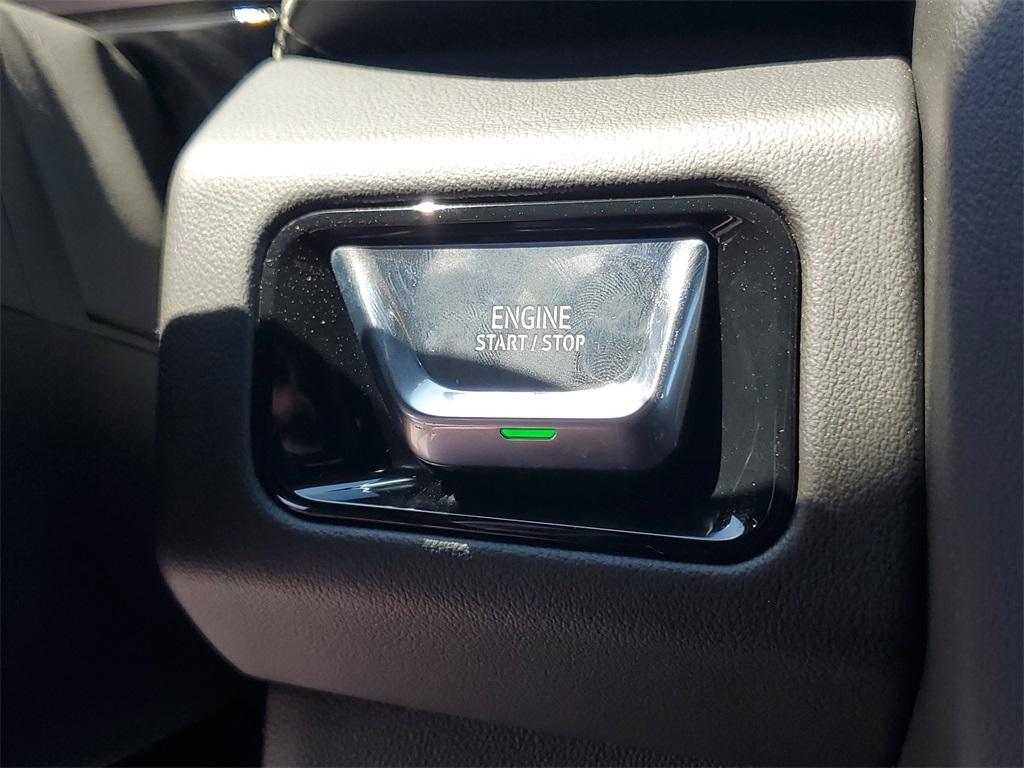 new 2025 GMC Yukon XL car, priced at $78,446