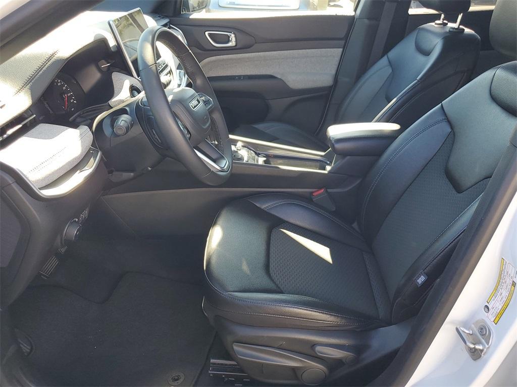 used 2024 Jeep Compass car, priced at $18,791