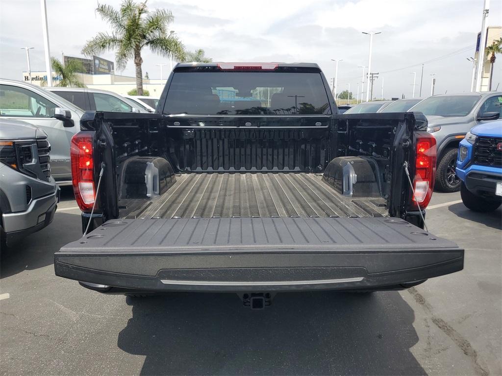 new 2025 GMC Sierra 1500 car, priced at $48,226