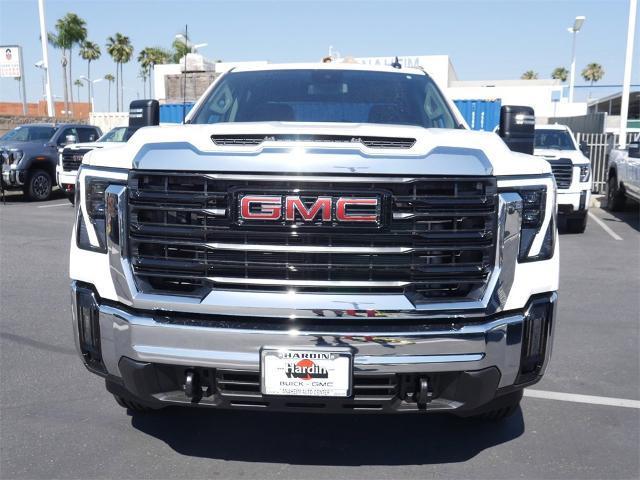 new 2024 GMC Sierra 2500 car, priced at $52,138