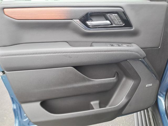 new 2025 GMC Yukon XL car, priced at $91,364