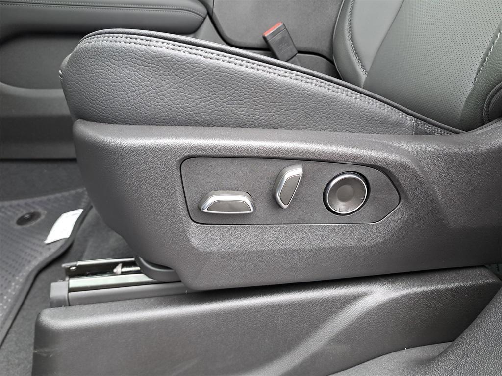 new 2025 GMC Yukon XL car, priced at $92,876