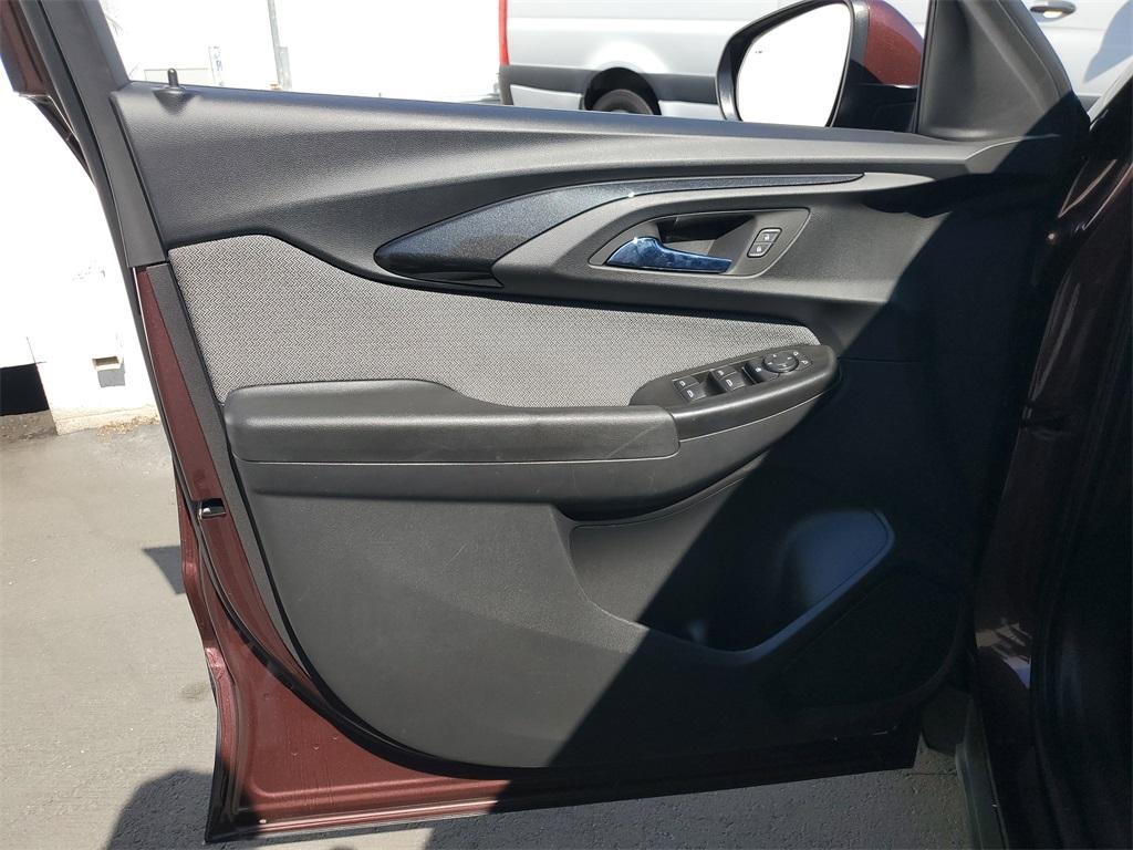 used 2022 Chevrolet TrailBlazer car, priced at $17,991