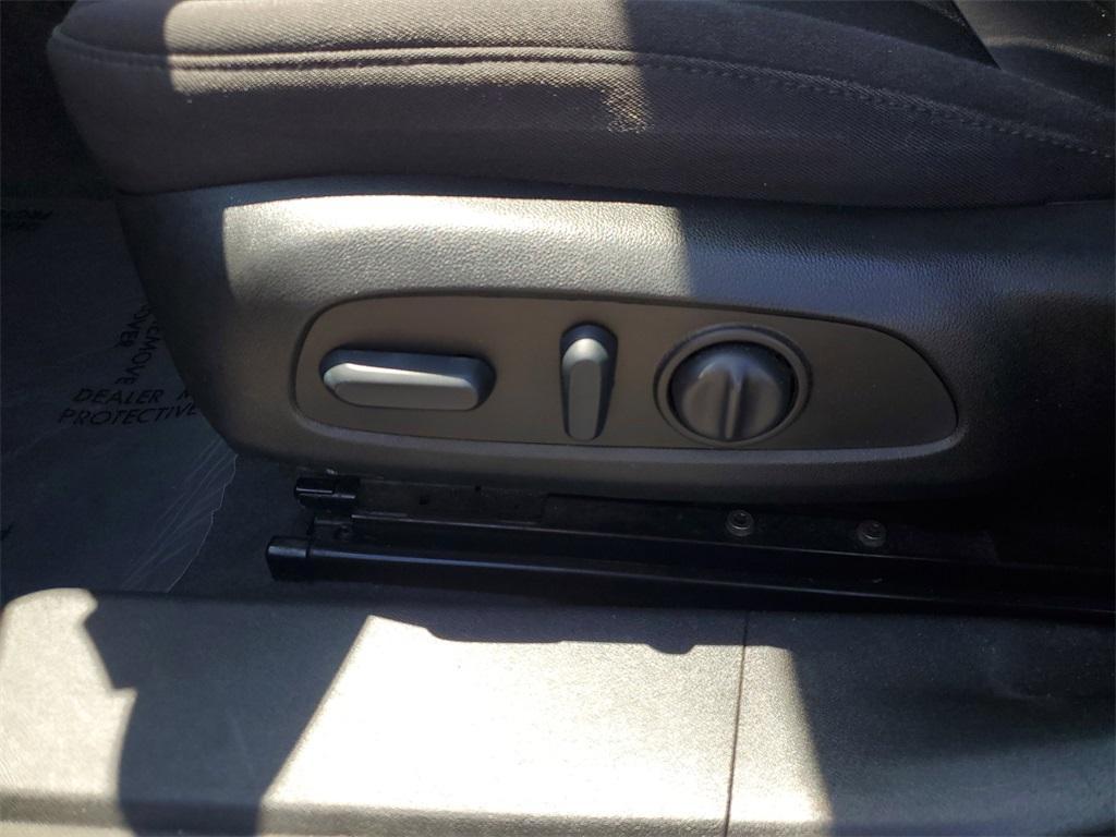 used 2022 Chevrolet Malibu car, priced at $13,661