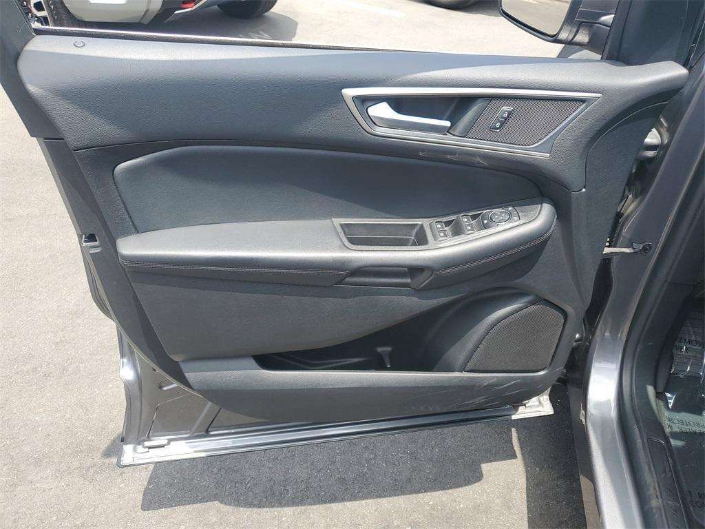 used 2022 Ford Edge car, priced at $23,451