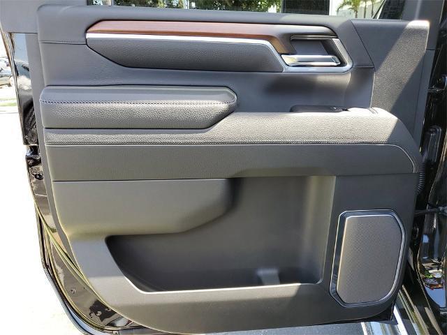new 2025 GMC Sierra 2500 car, priced at $83,481