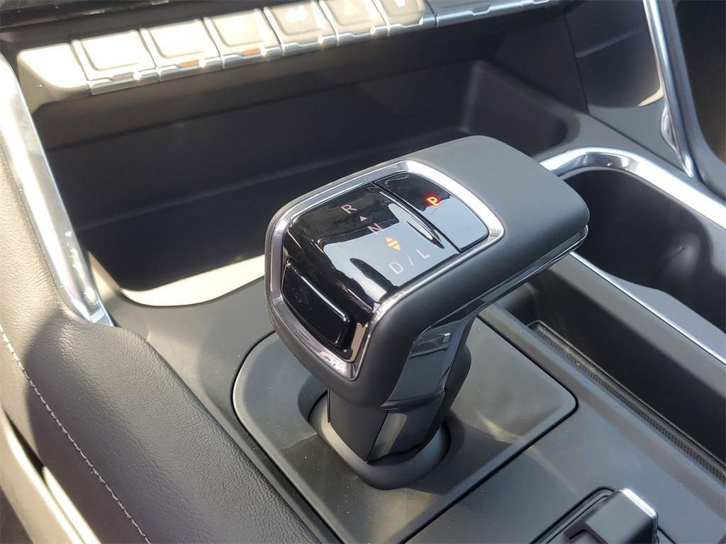 new 2025 GMC Sierra 1500 car, priced at $64,586