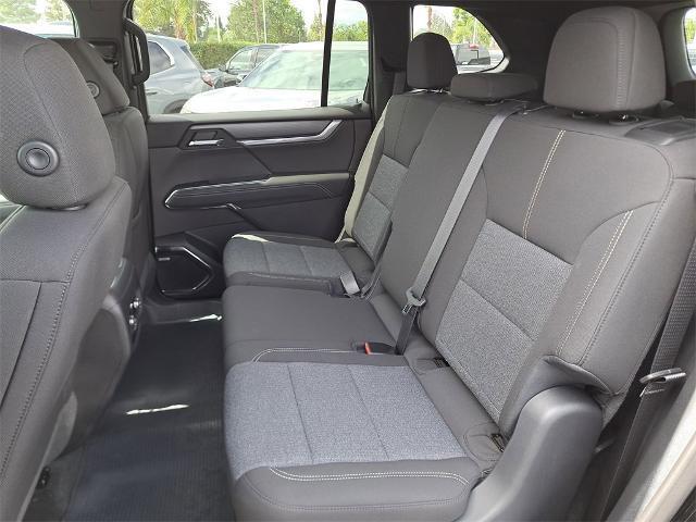 new 2025 GMC Acadia car, priced at $42,886