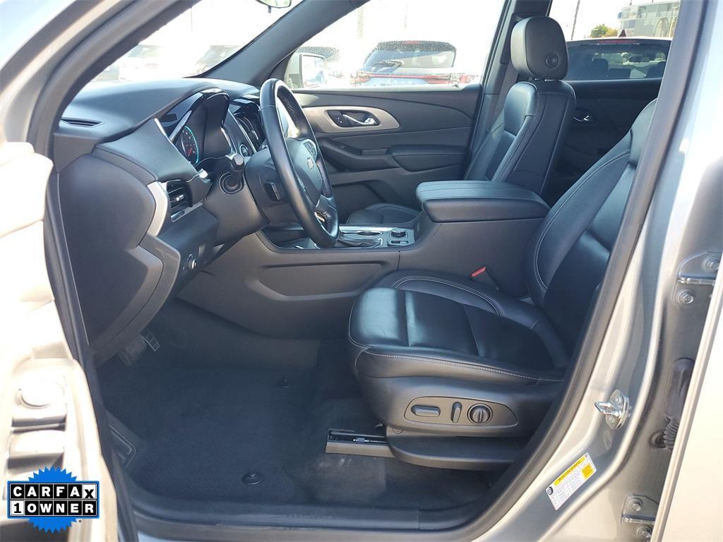 used 2023 Chevrolet Traverse car, priced at $26,351