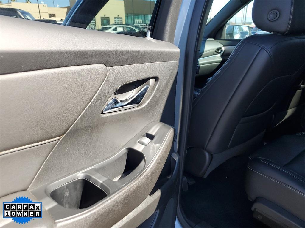 used 2023 Chevrolet Traverse car, priced at $26,351