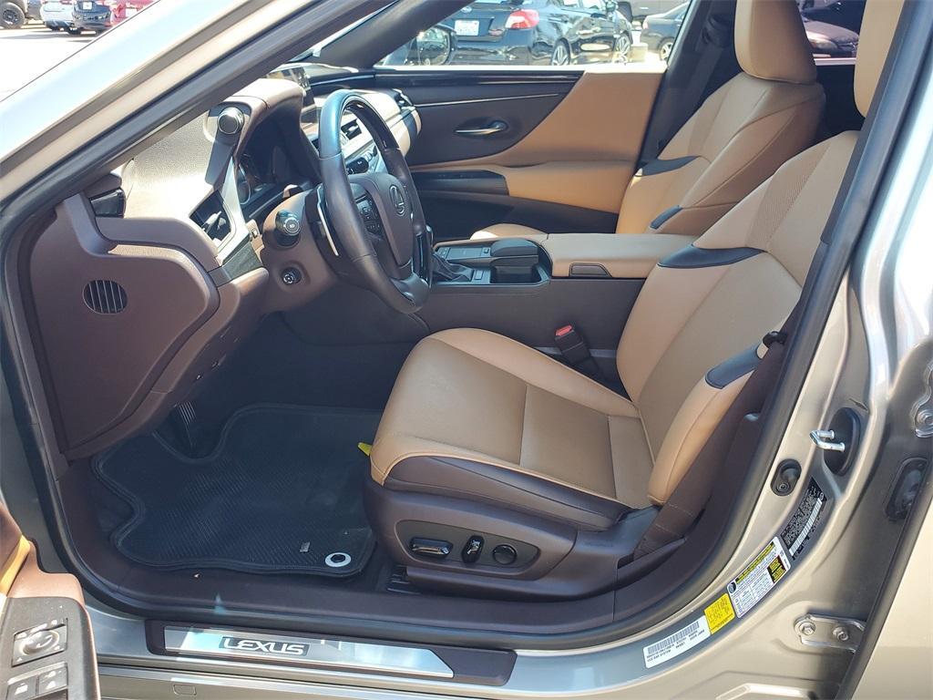 used 2021 Lexus ES 350 car, priced at $32,451