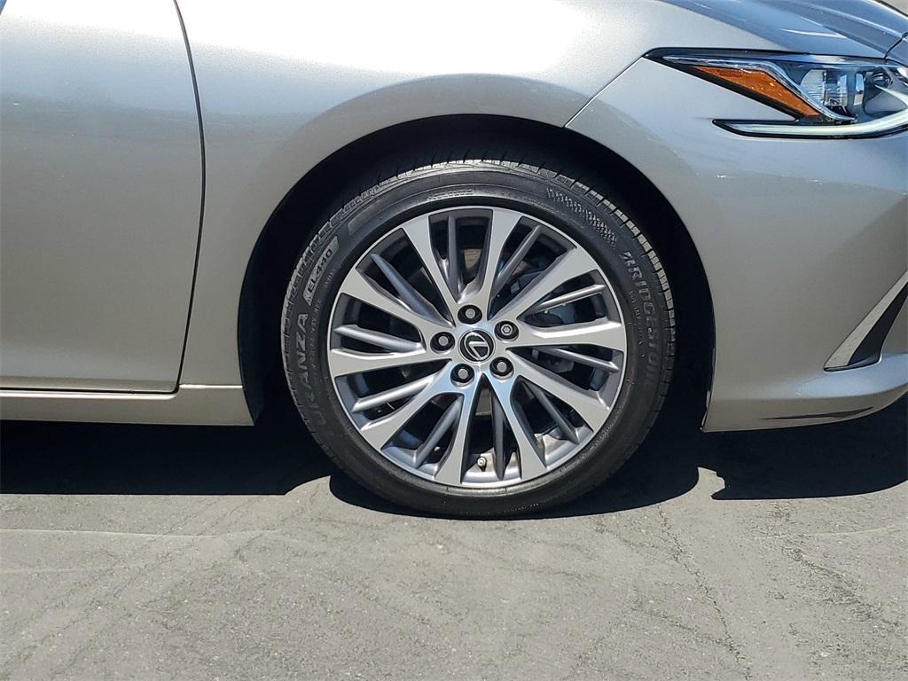 used 2021 Lexus ES 350 car, priced at $32,451