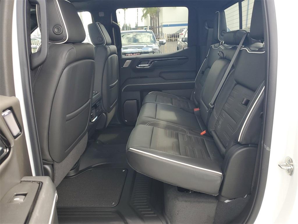 new 2026 GMC Sierra 1500 car, priced at $80,132