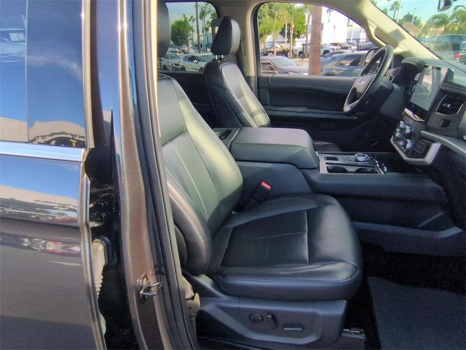 used 2022 Ford Expedition car, priced at $33,991