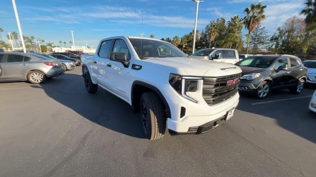 new 2025 GMC Sierra 1500 car, priced at $46,395