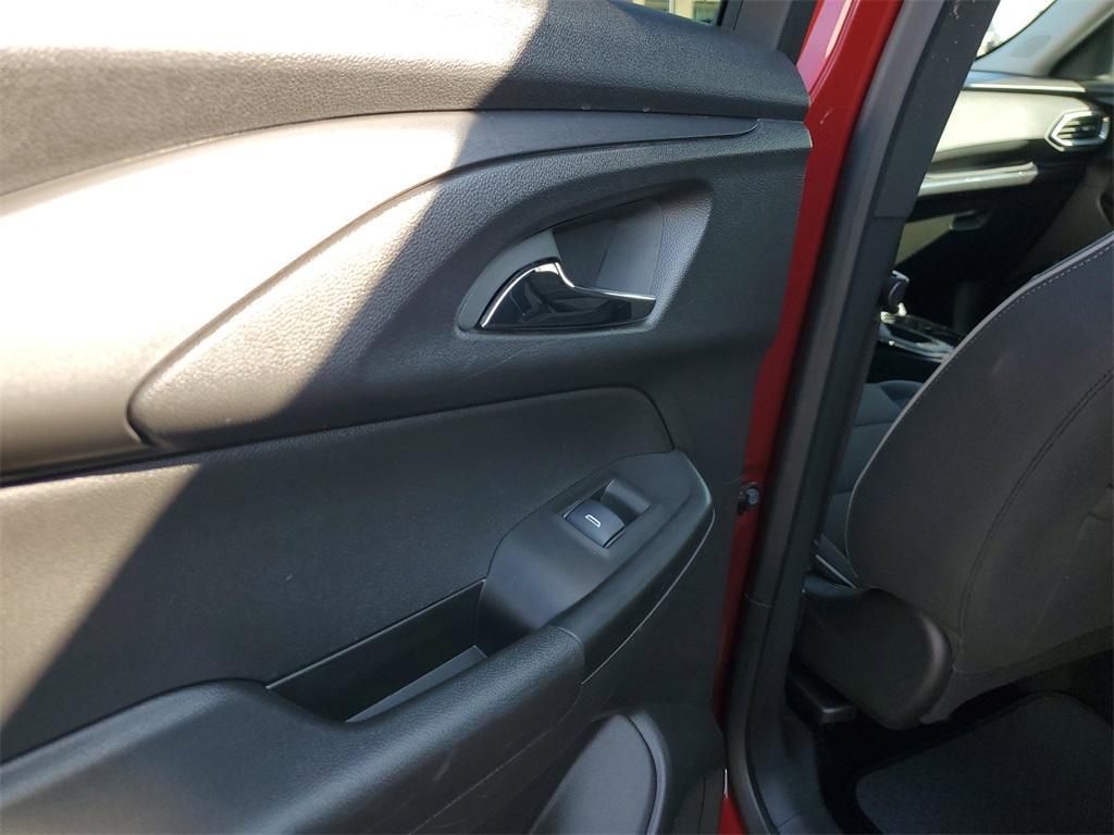 used 2023 Chevrolet TrailBlazer car, priced at $18,751