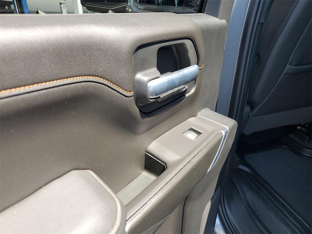 used 2021 GMC Sierra 1500 car, priced at $50,451