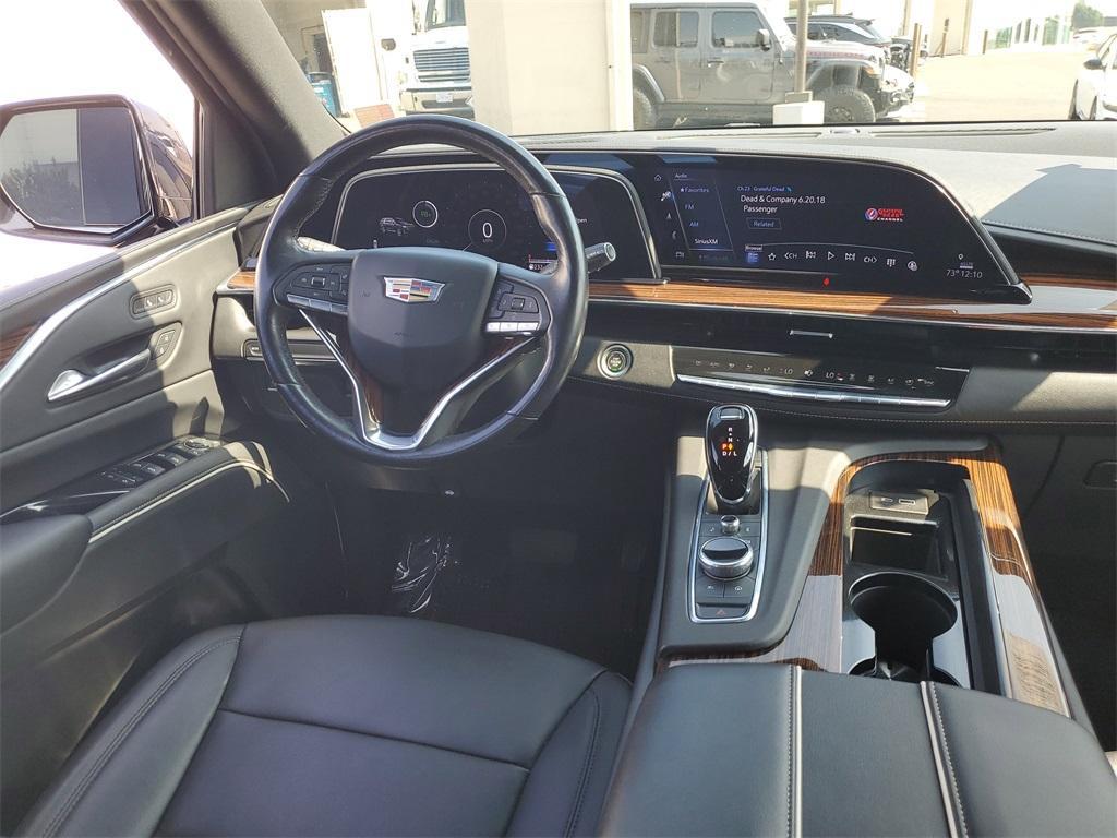 used 2022 Cadillac Escalade ESV car, priced at $60,991