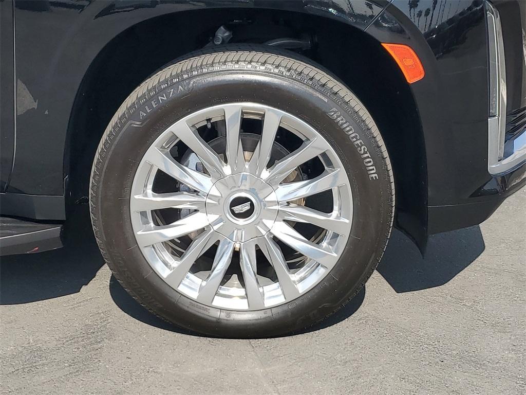 used 2022 Cadillac Escalade ESV car, priced at $60,991