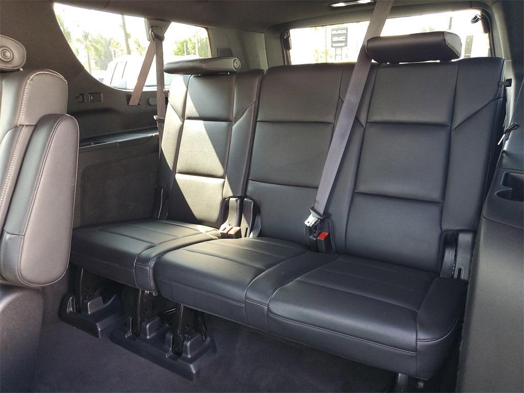 used 2022 Cadillac Escalade ESV car, priced at $60,991