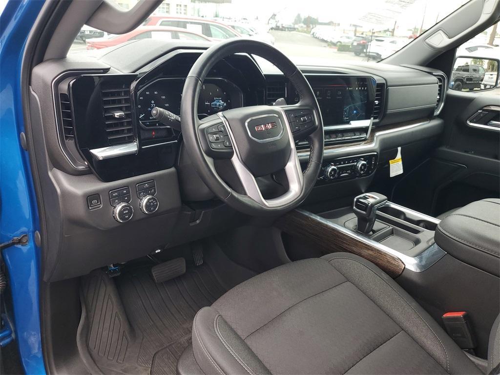 used 2023 GMC Sierra 1500 car, priced at $41,899