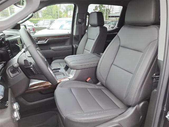 new 2025 GMC Sierra 1500 car, priced at $56,026