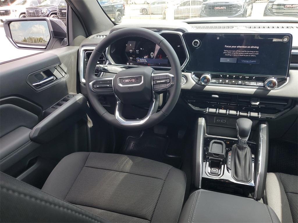 new 2026 GMC Canyon car, priced at $41,121