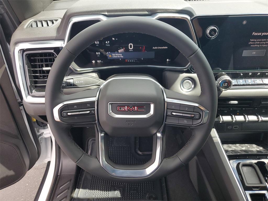 new 2026 GMC Canyon car, priced at $41,121