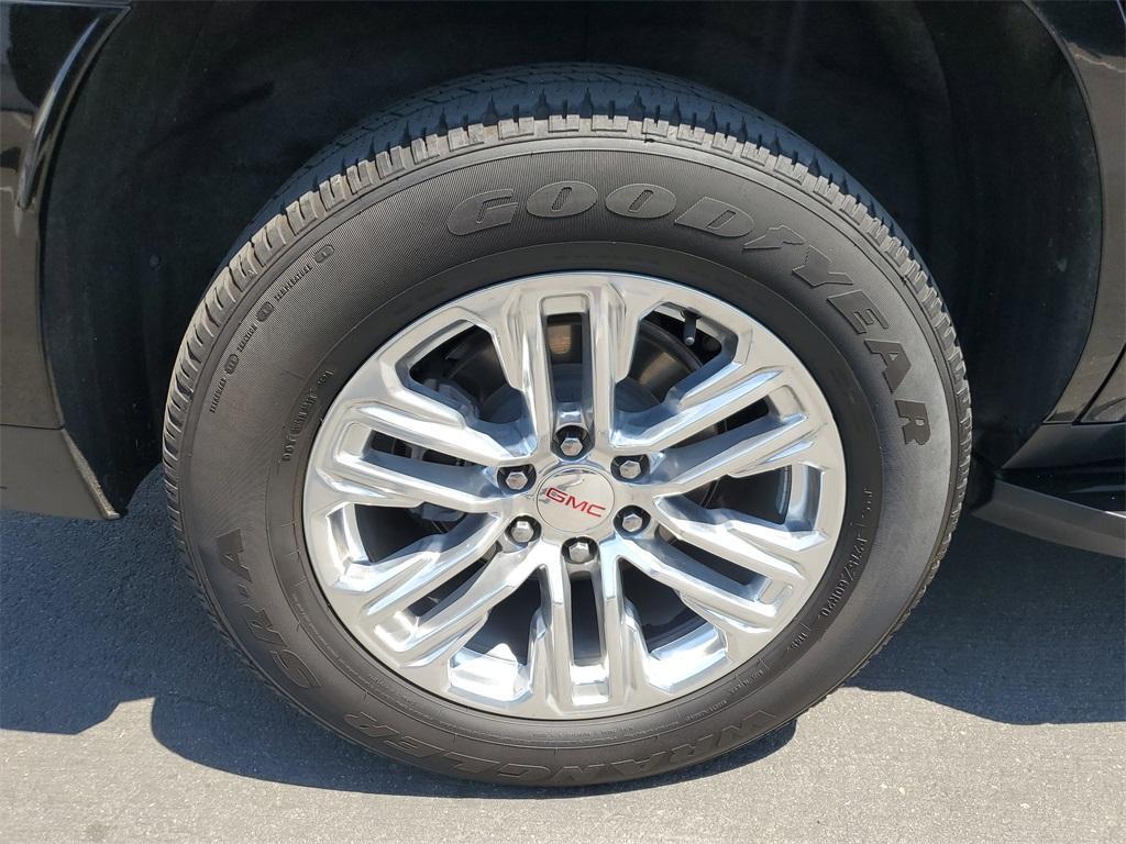 used 2023 GMC Yukon car, priced at $44,451