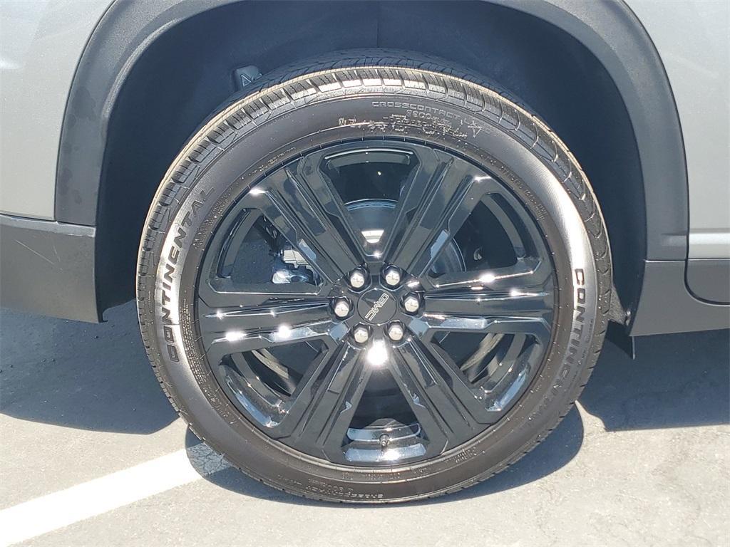 new 2026 GMC Acadia car, priced at $52,456