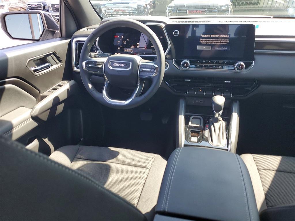 new 2026 GMC Canyon car, priced at $41,121