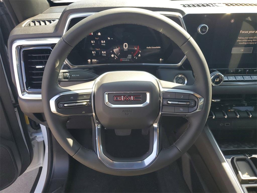 new 2026 GMC Canyon car, priced at $41,121