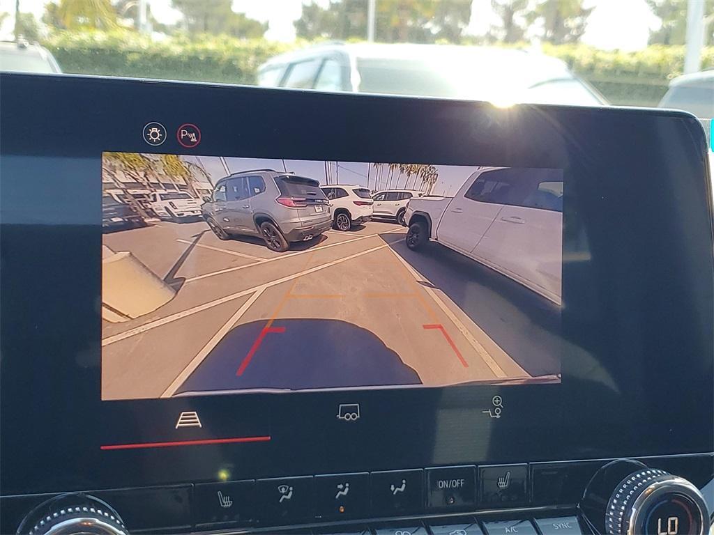 new 2026 GMC Canyon car, priced at $41,121