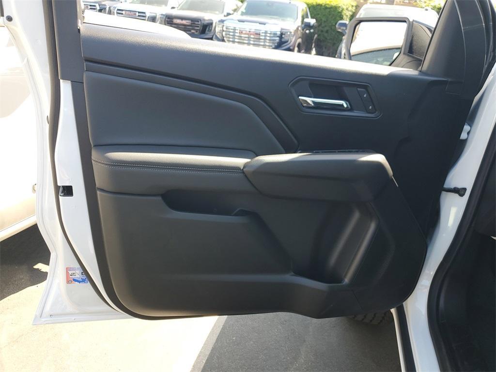 new 2026 GMC Canyon car, priced at $41,121