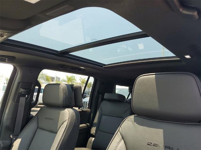 new 2025 GMC Yukon XL car, priced at $94,273