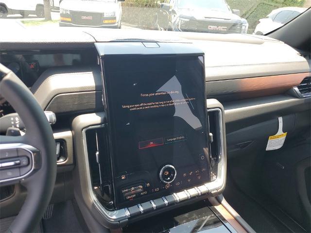 new 2025 GMC Yukon XL car, priced at $94,273