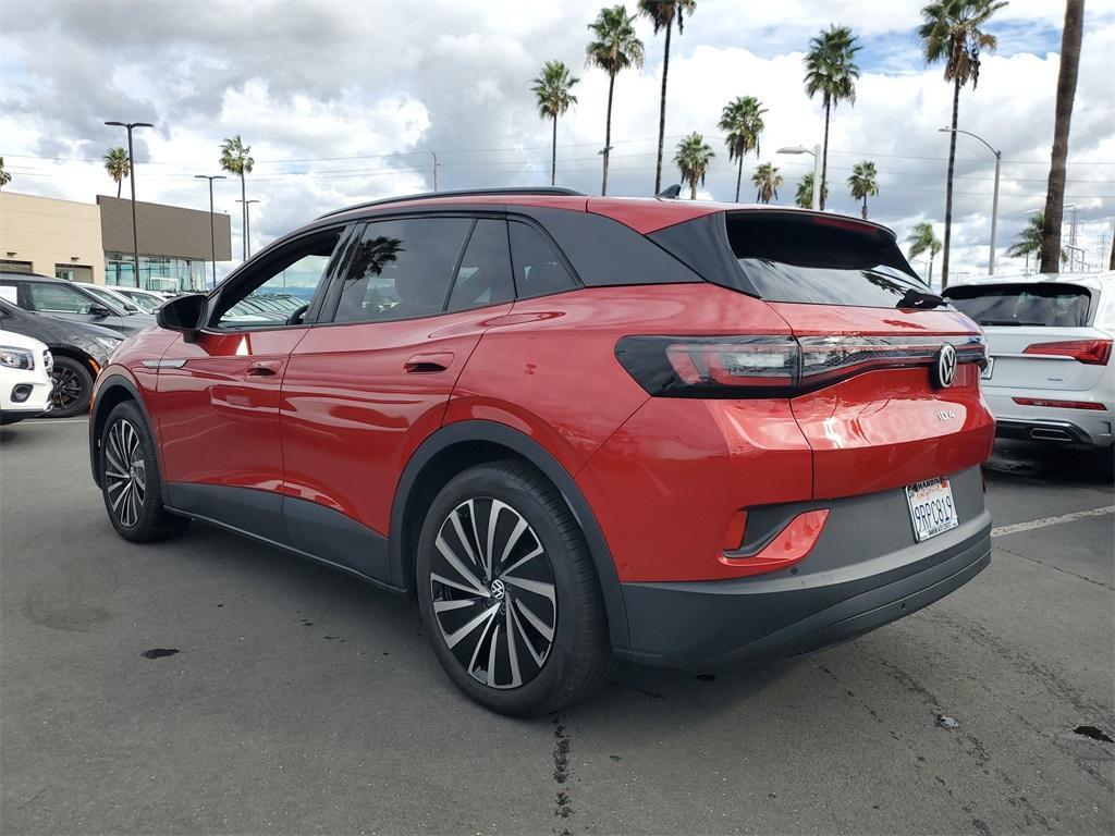 used 2024 Volkswagen ID.4 car, priced at $22,991