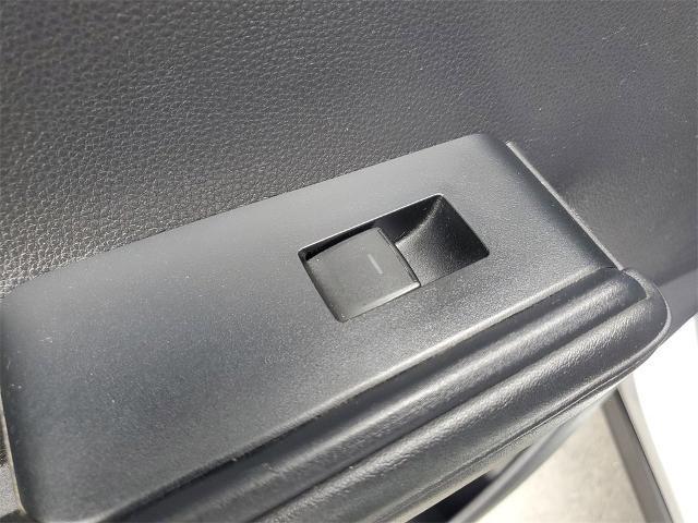 used 2022 Toyota Highlander Hybrid car, priced at $37,899