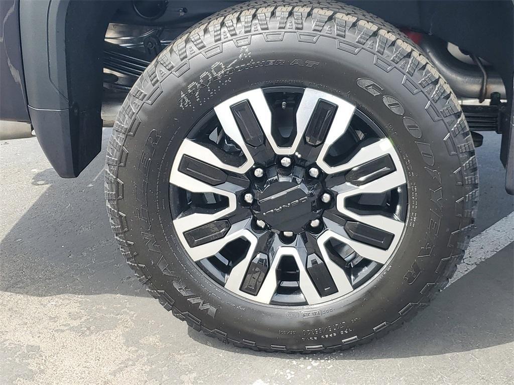 new 2026 GMC Sierra 2500 car, priced at $98,460