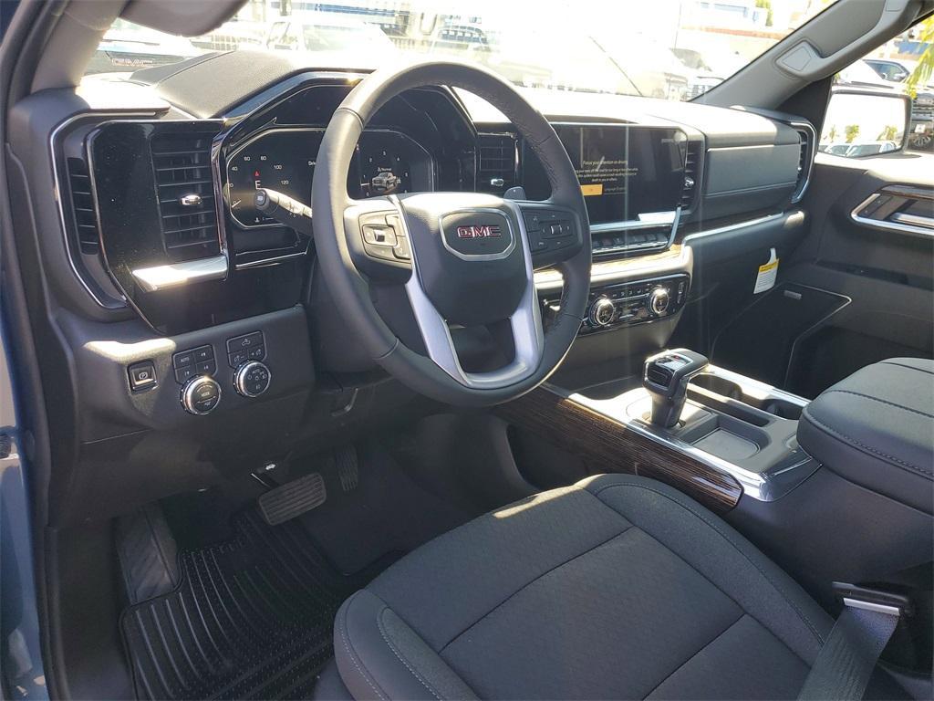 new 2026 GMC Sierra 1500 car, priced at $55,722