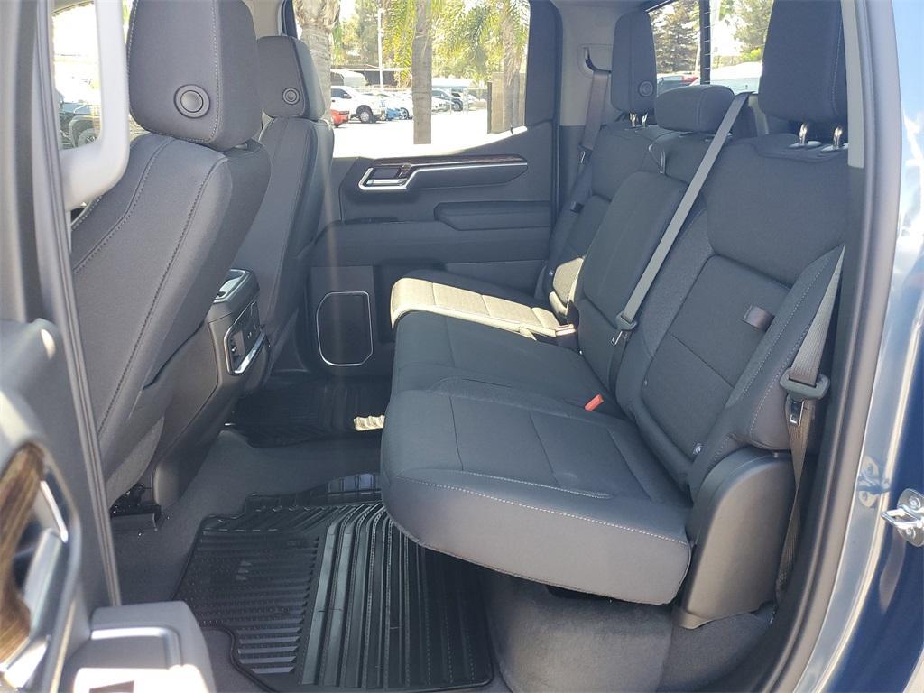 new 2026 GMC Sierra 1500 car, priced at $55,722
