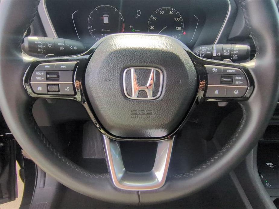 used 2023 Honda Pilot car, priced at $39,391