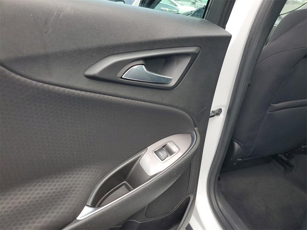 used 2017 Chevrolet Malibu car, priced at $10,351