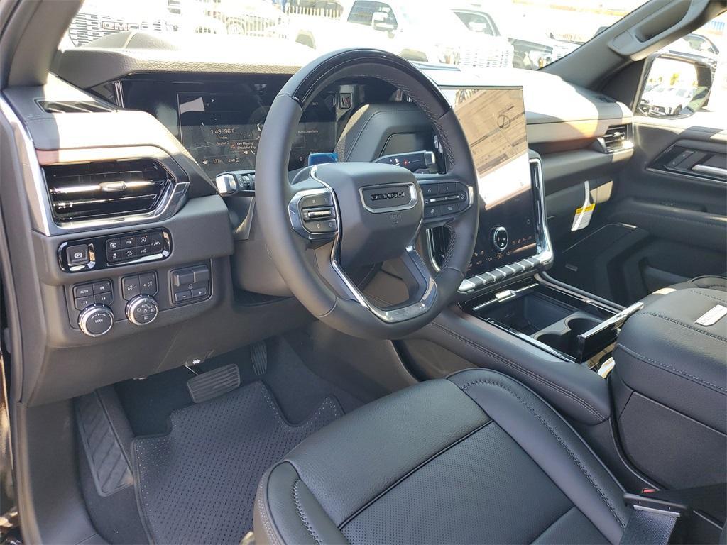new 2025 GMC Yukon XL car, priced at $95,978