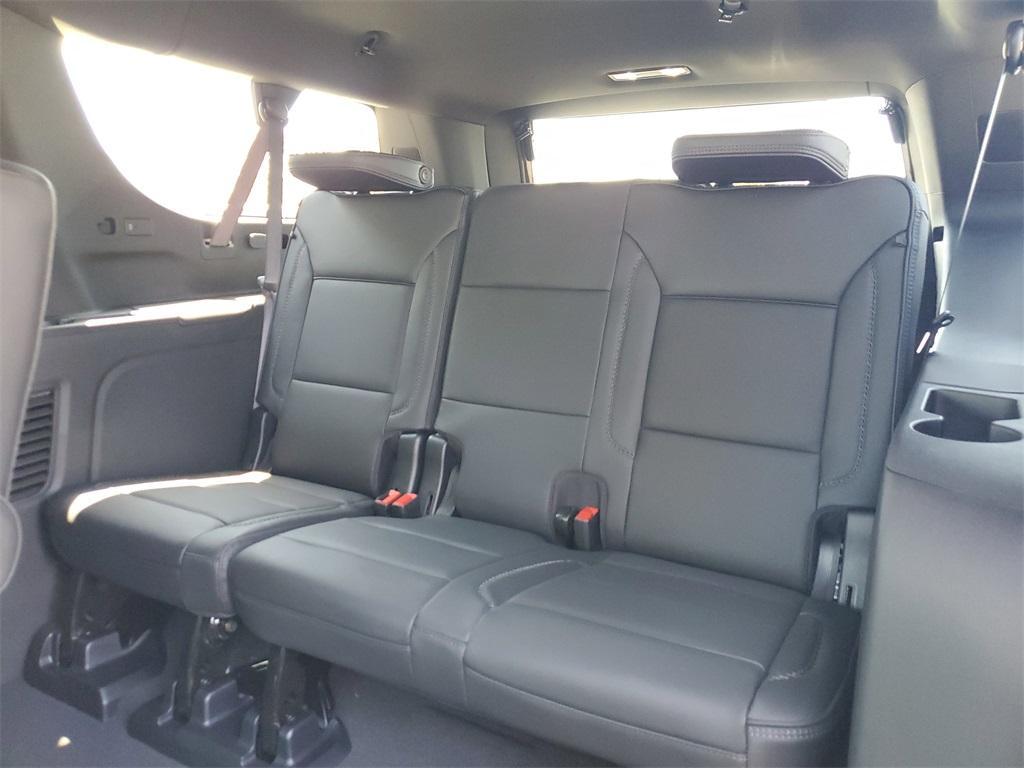 new 2025 GMC Yukon XL car, priced at $95,978