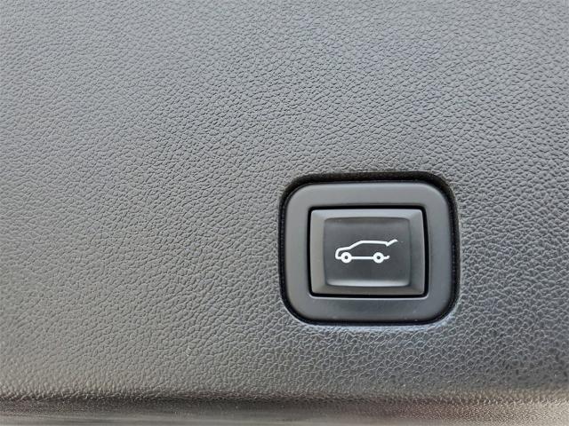 used 2020 Cadillac XT6 car, priced at $33,451