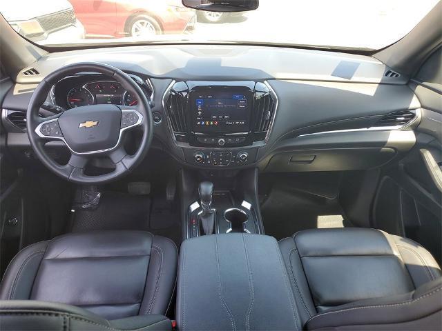 used 2023 Chevrolet Traverse car, priced at $26,999