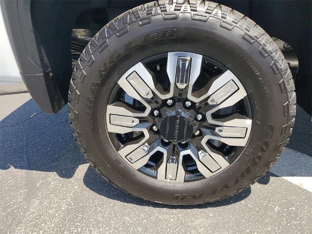 new 2025 GMC Sierra 2500 car, priced at $78,972