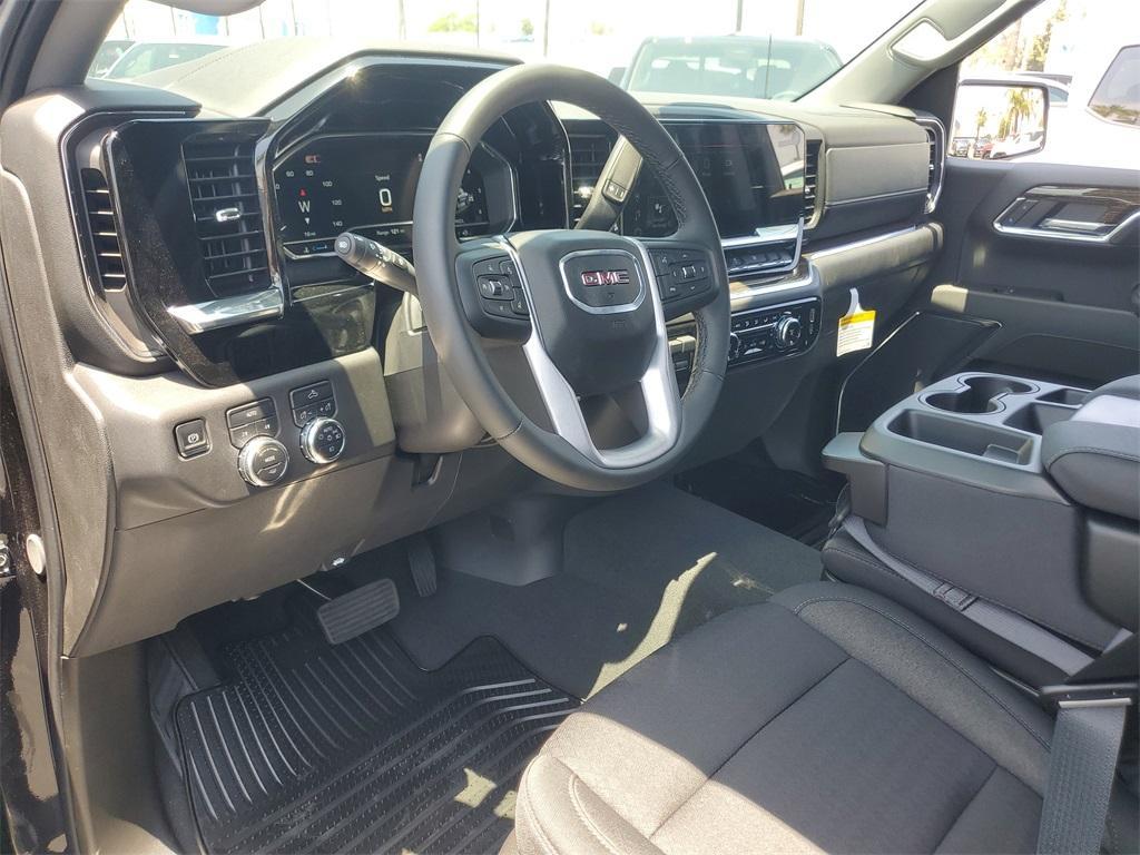 new 2025 GMC Sierra 1500 car, priced at $48,341